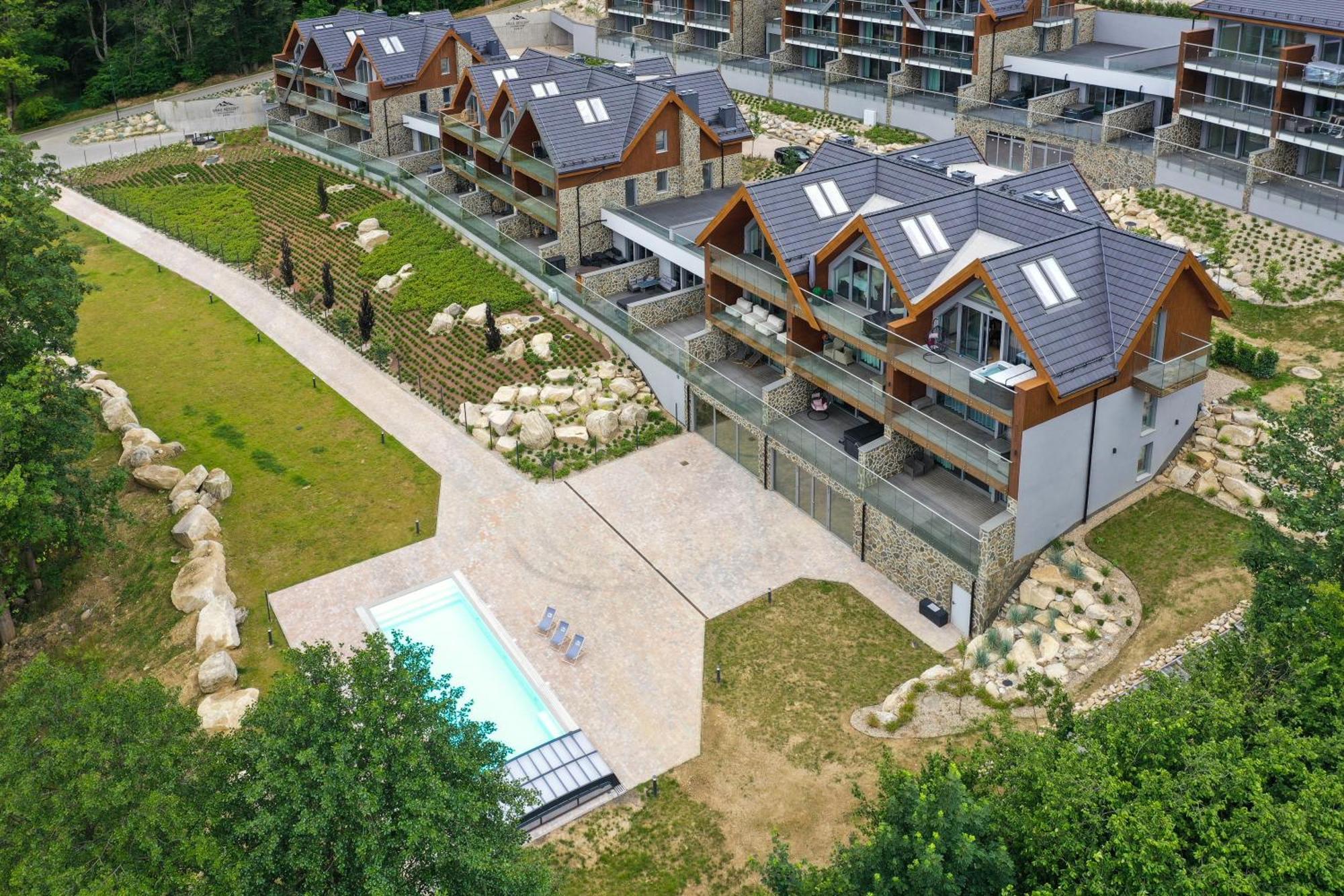 Rajski 205 Z Prywatnym Jacuzzi Na Balkonie Z Widokiem Na Gory Sklářská Poruba